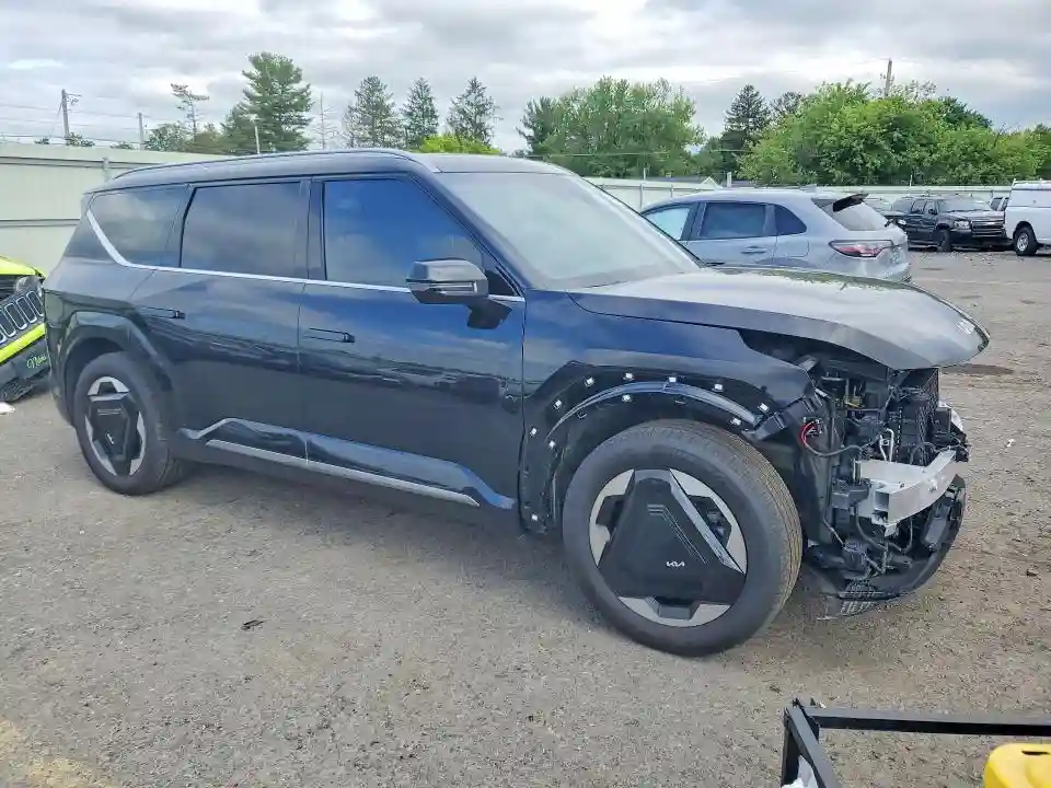 KNDADFS57R6034905 2024 KIA EV9 LAND-3