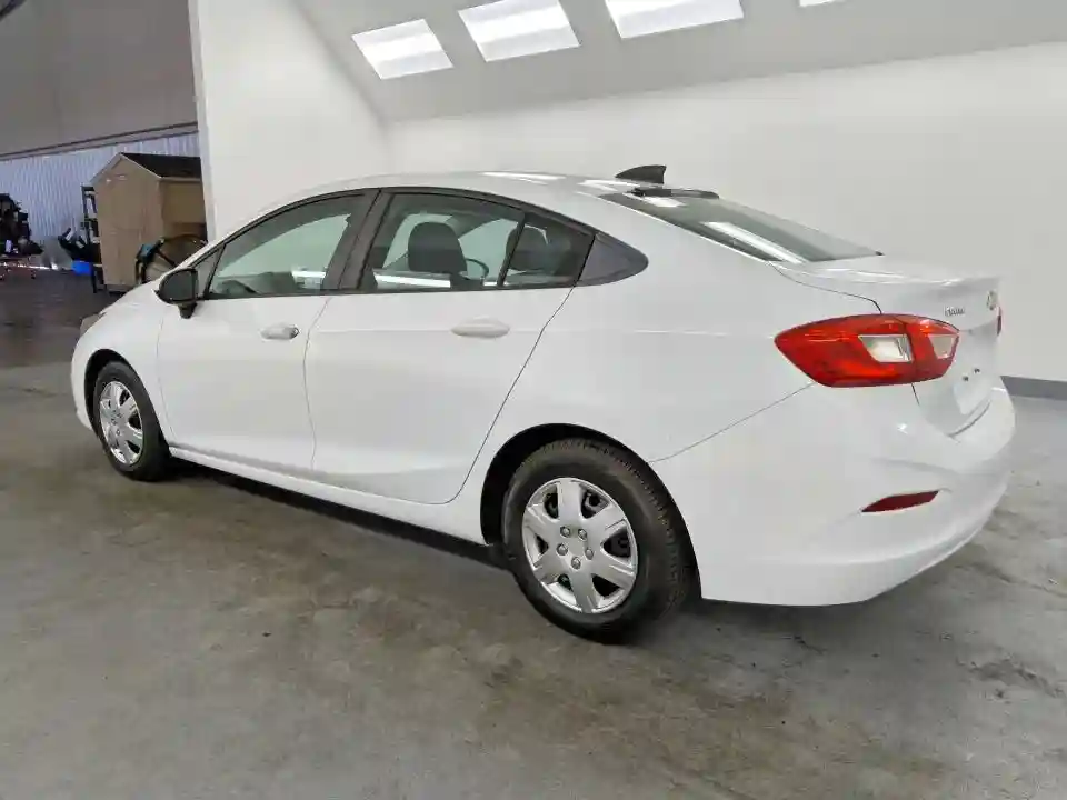 1G1BC5SM6H7194817 2017 CHEVROLET CRUZE-1
