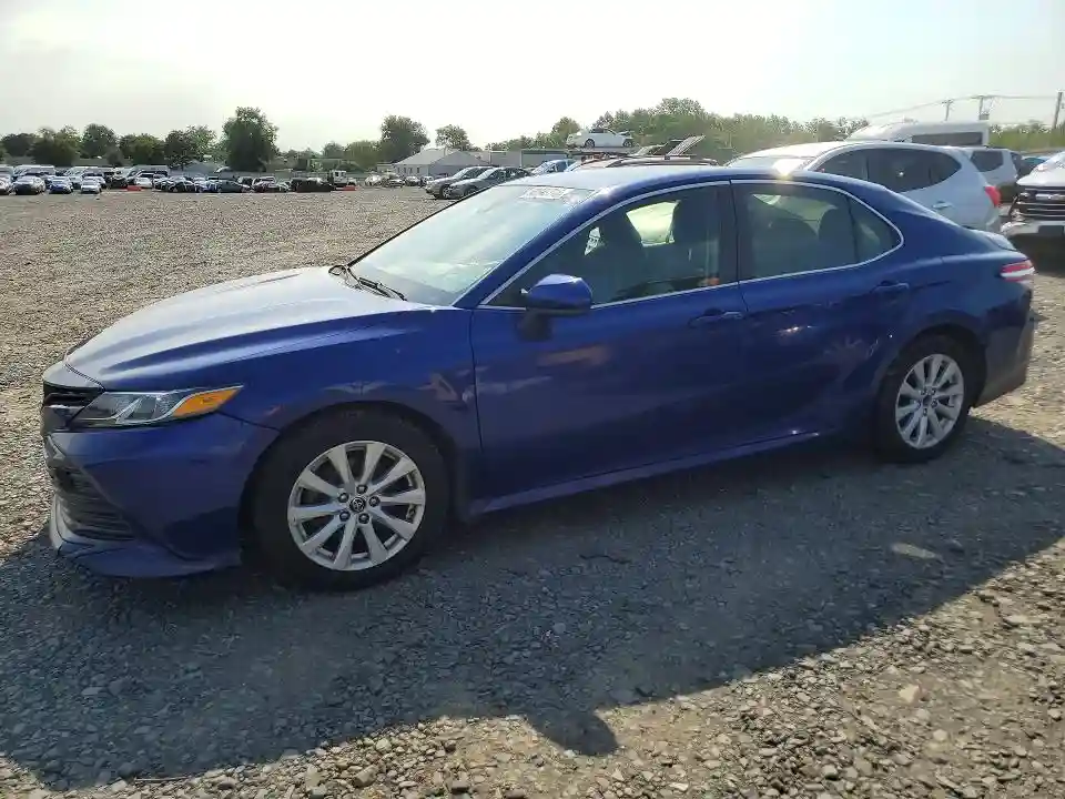 JTNB11HK0J3011187 2018 TOYOTA CAMRY-0
