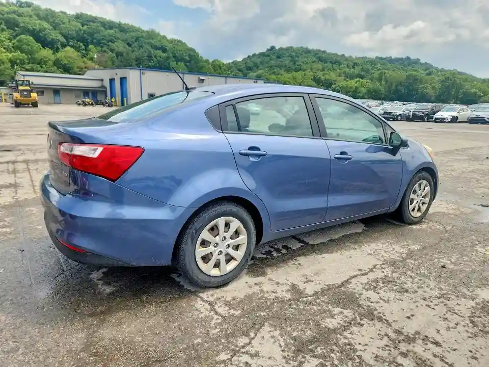 KNADM4A38G6544885 2016 KIA RIO-2