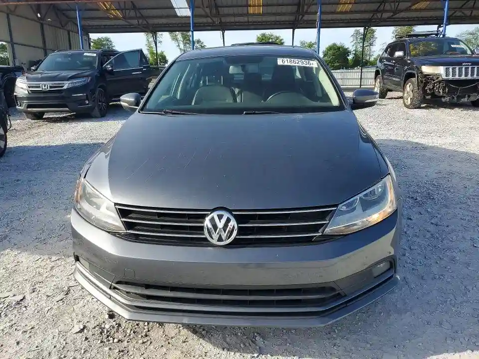 3VWD17AJ5FM235155 2015 VOLKSWAGEN JETTA-4