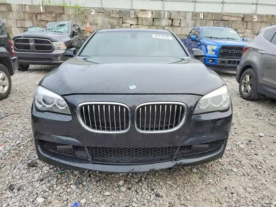 WBAYA6C50FGK16292 2015 BMW 7 SERIES-4