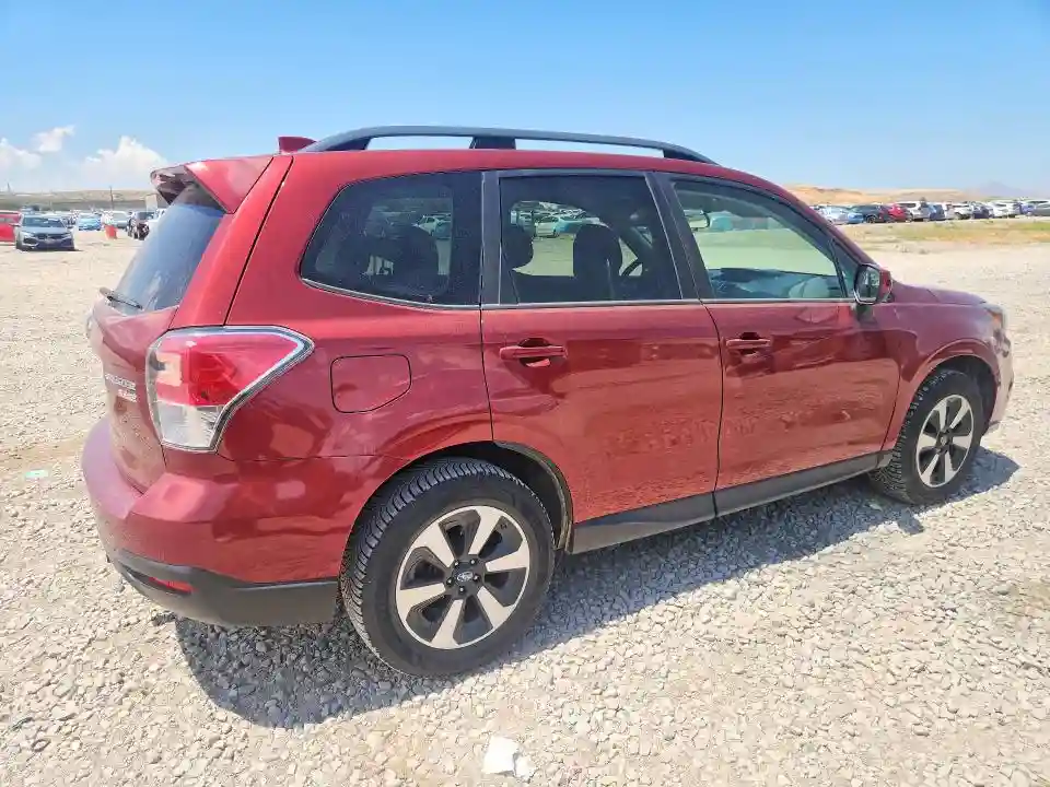 JF2SJAGC1HH450024 2017 SUBARU FORESTER-2
