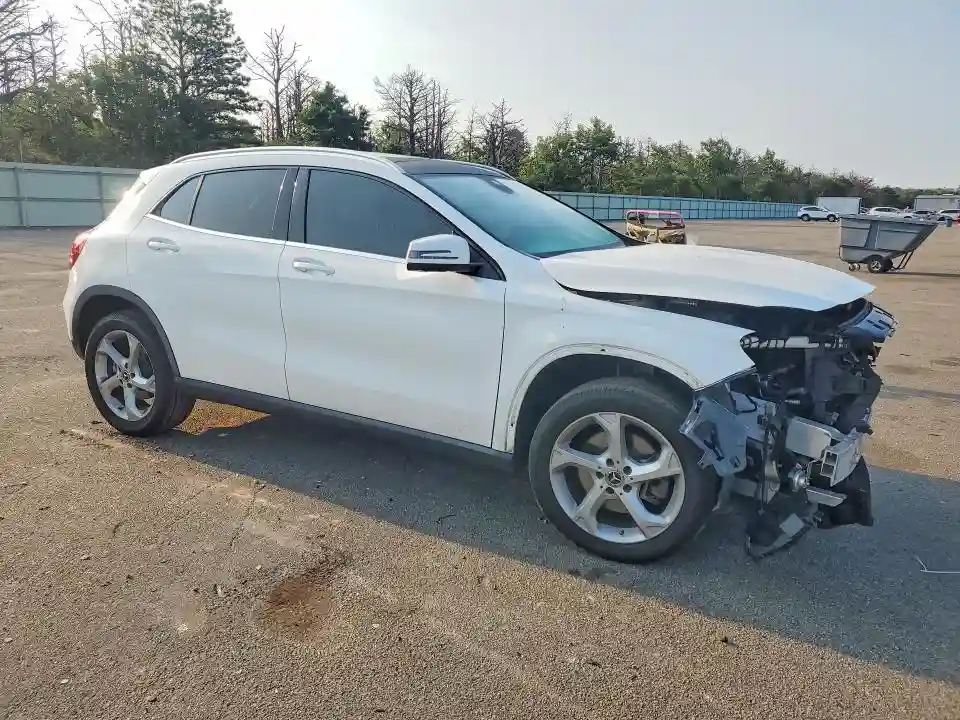 WDCTG4GB9KJ587412 2019 MERCEDES-BENZ GLA-CLASS-3