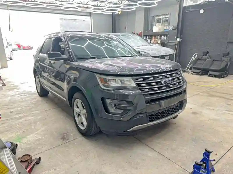 1FM5K8D88HGA45670 2017 FORD EXPLORER-0