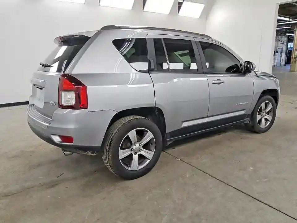 1C4NJDEB0GD674589 2016 JEEP COMPASS-2