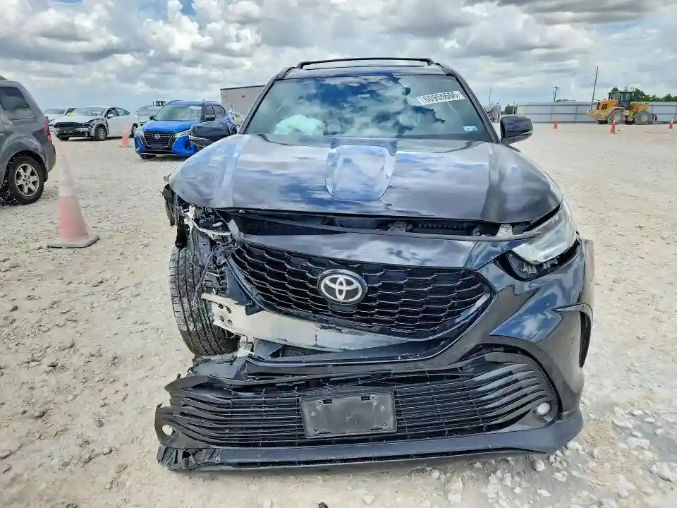5TDLZRBH2NS165496 2022 TOYOTA HIGHLANDER-4