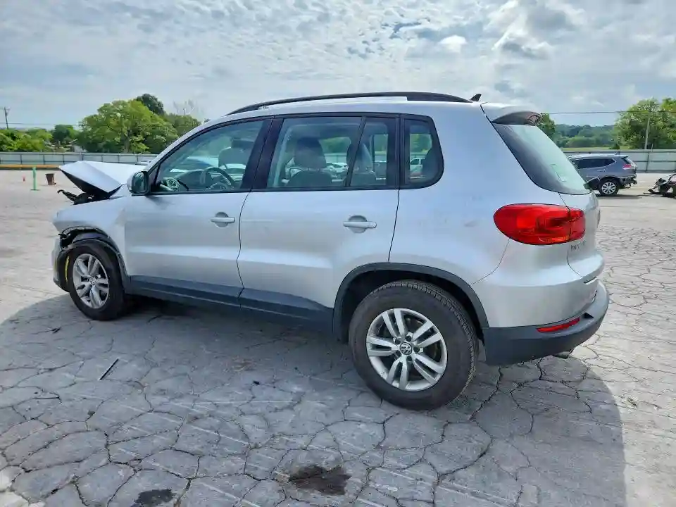 WVGAV7AX9HK027381 2017 VOLKSWAGEN TIGUAN-1