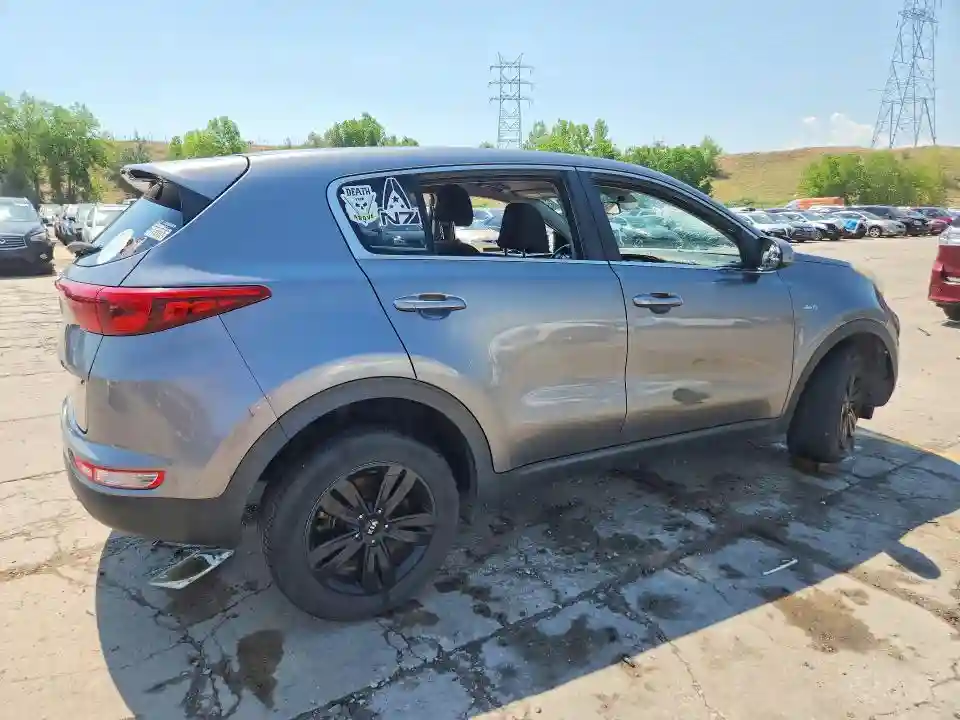 KNDPMCAC6J7325578 2018 KIA SPORTAGE-2