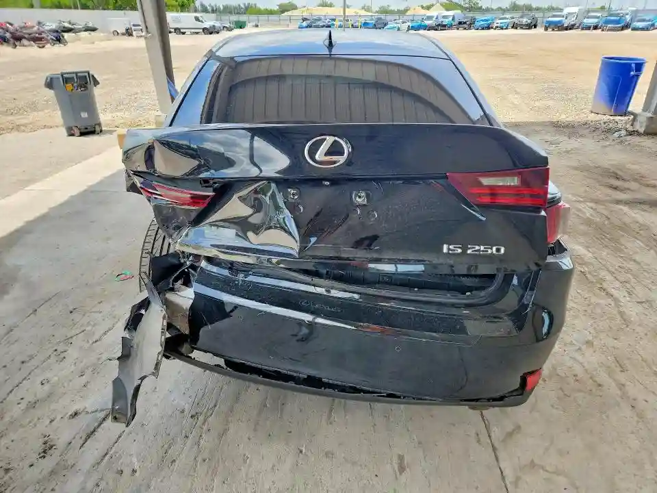 JTHBF1D29F5049734 2015 LEXUS IS-5