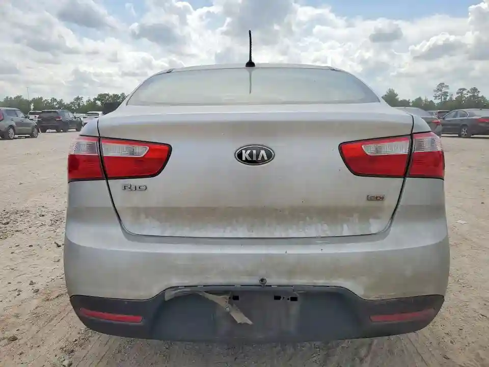 KNADM4A39F6505978 2015 KIA RIO-5