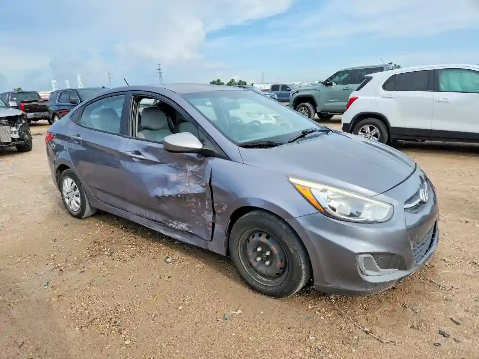 KMHCT4AE6GU970584 2016 HYUNDAI ACCENT-3