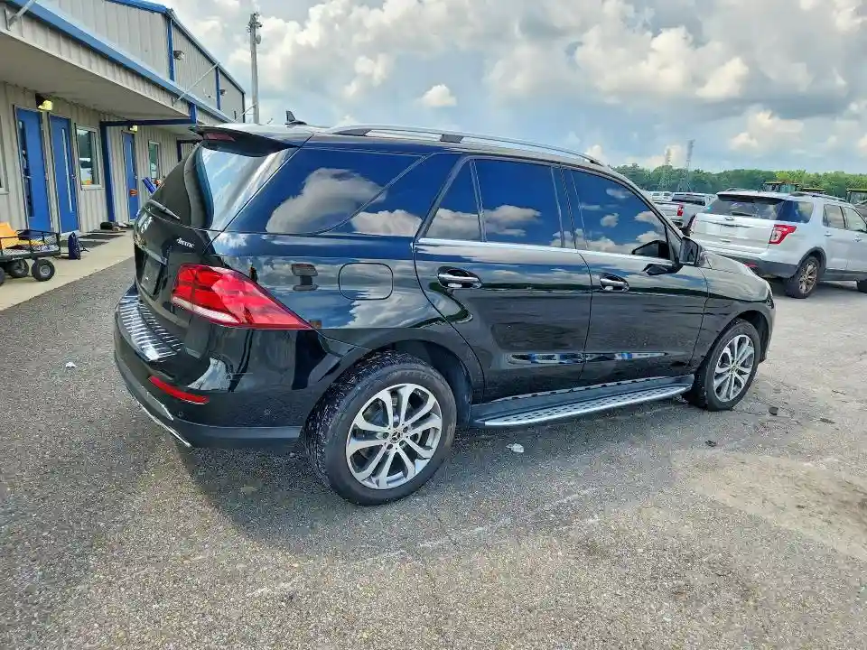 4JGDA5GB8KB205989 2019 MERCEDES-BENZ GLE-CLASS-2