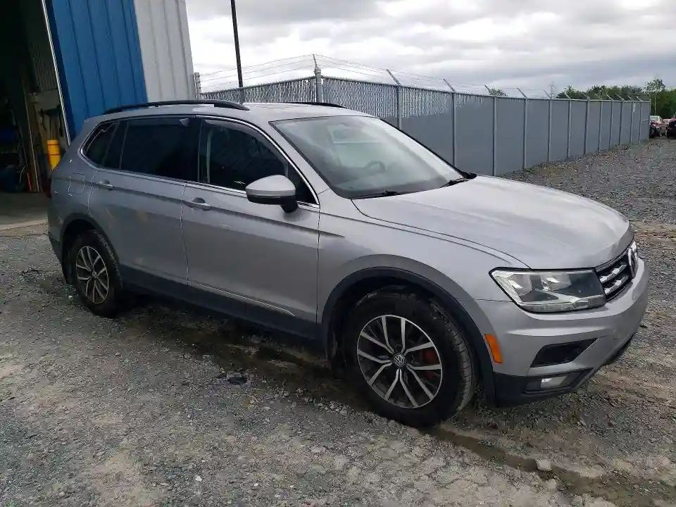 3VV2B7AXXKM173369 2019 VOLKSWAGEN TIGUAN-3