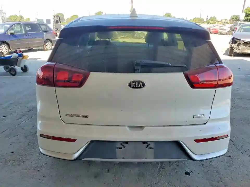 KNDCB3LC2J5210117 2018 KIA NIRO-5