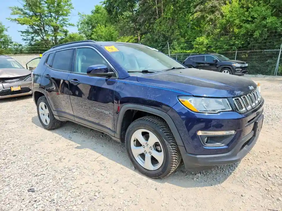 3C4NJDBB8KT839666 2019 JEEP COMPASS-3