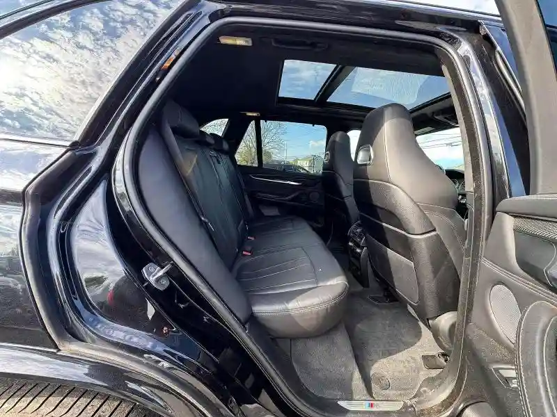 5YMKT6C38H0U39118 2017 BMW X5-5