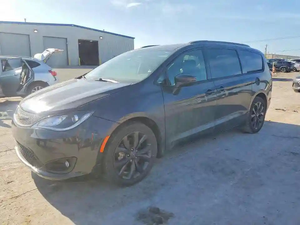 2C4RC1EGXLR132834 2020 CHRYSLER PACIFICA-0