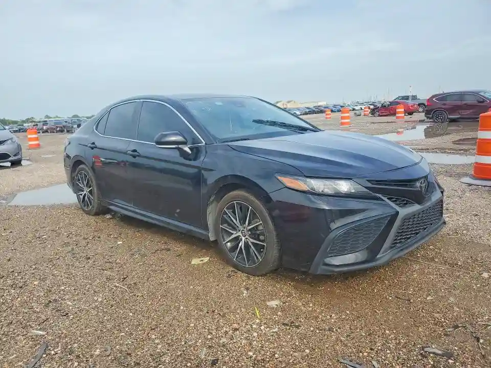 4T1G11AKXNU618651 2022 TOYOTA CAMRY-3