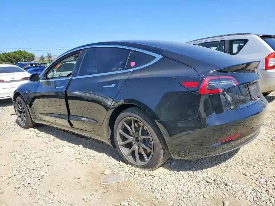 5YJ3E1EAXJF171802 2018 TESLA MODEL 3-1