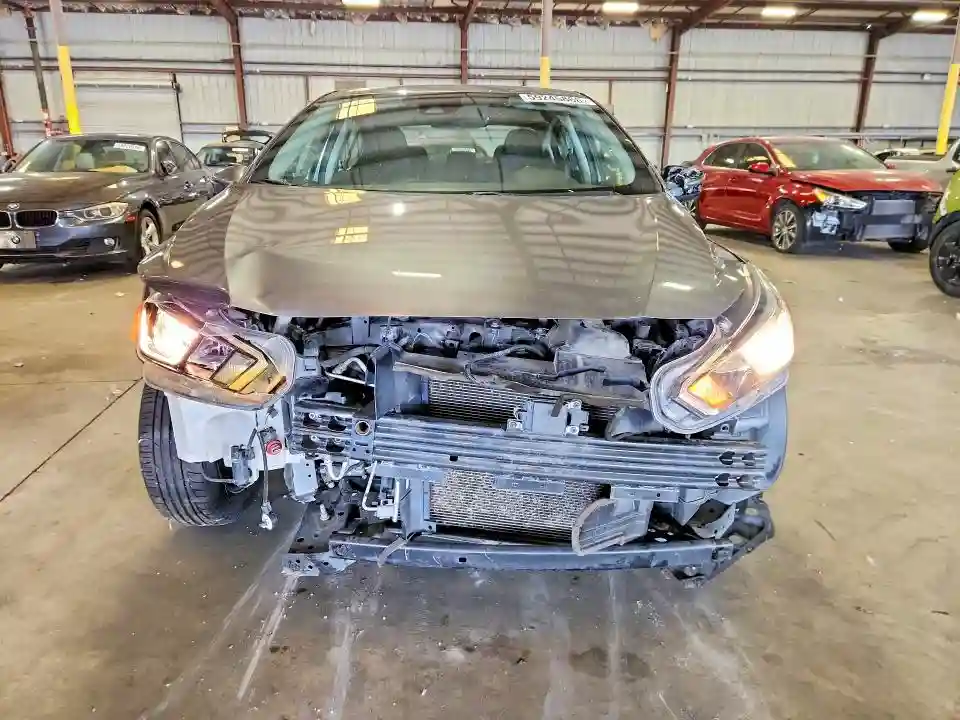 3N1CN8EV2ML862018 2021 NISSAN VERSA-4