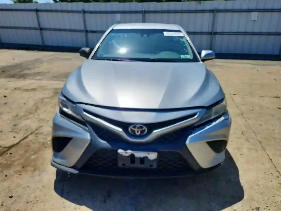 JTNB11HK9J3051459 2018 TOYOTA CAMRY-4