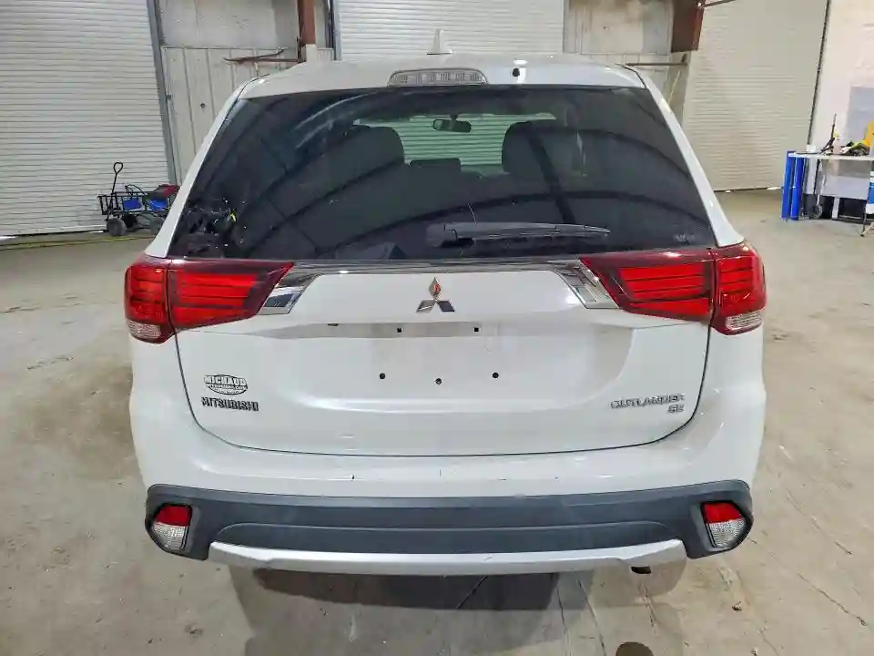 JA4AZ3A30HZ050855 2017 MITSUBISHI OUTLANDER-5