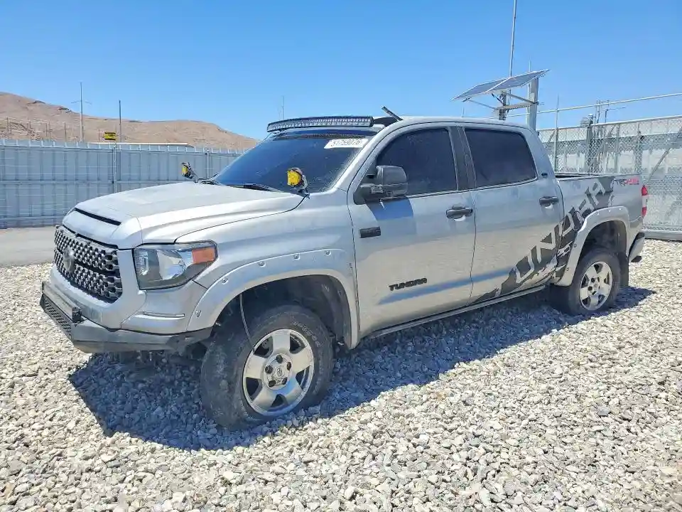 5TFDW5F14HX648585 2017 TOYOTA TUNDRA-0