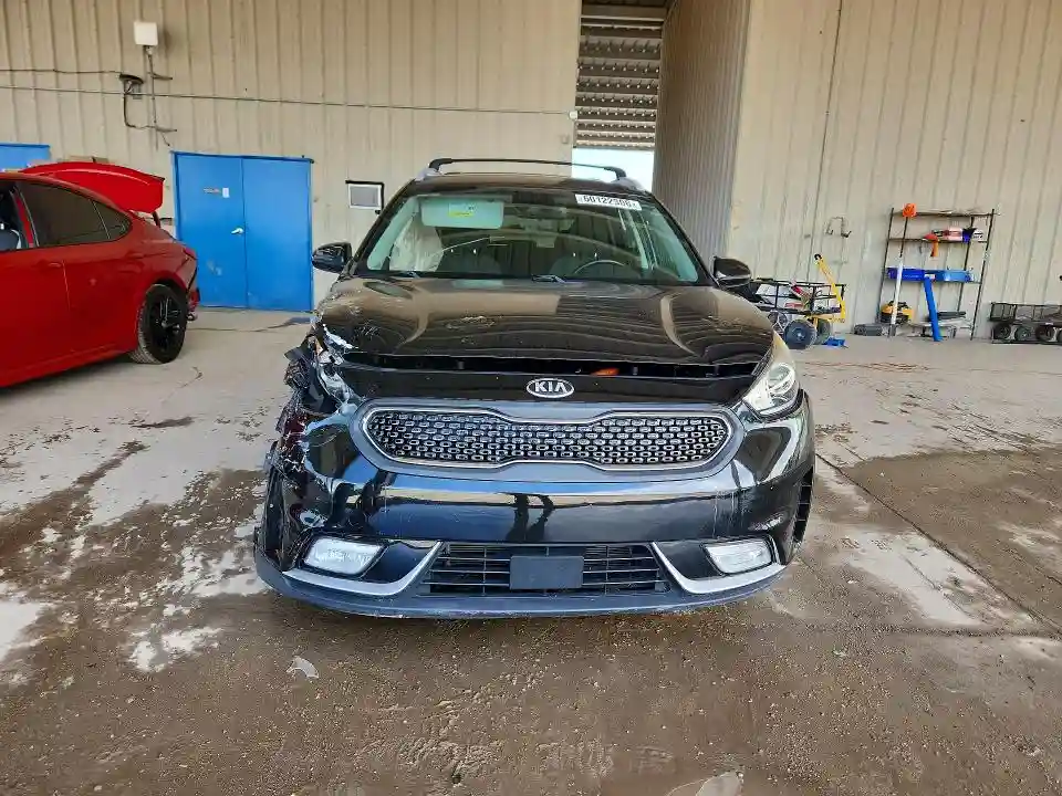 KNDCB3LCXH5082431 2017 KIA NIRO-4
