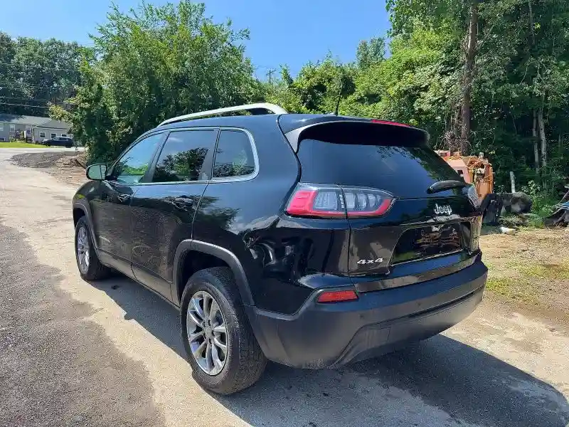 1C4PJMLB9KD431013 2019 JEEP GRAND CHEROKEE-2