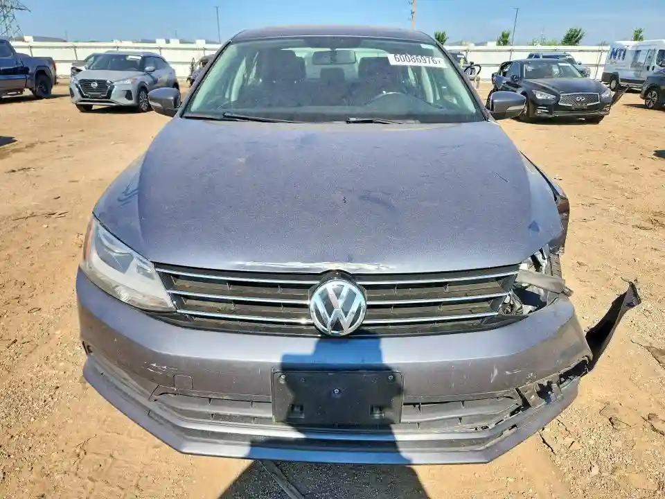 3VWD17AJ2FM230592 2015 VOLKSWAGEN JETTA-4