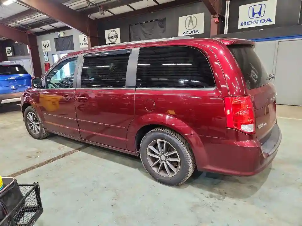 2C4RDGCG5HR714558 2017 DODGE CARAVAN-1