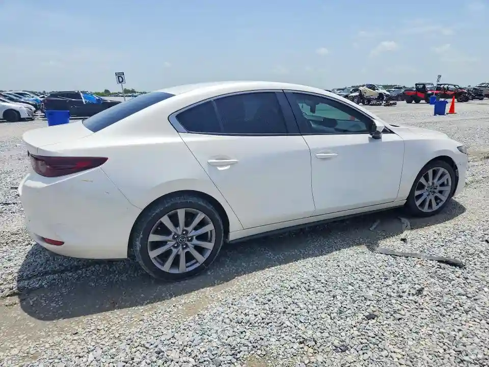 JM1BPABL4M1330662 2021 MAZDA 3-2
