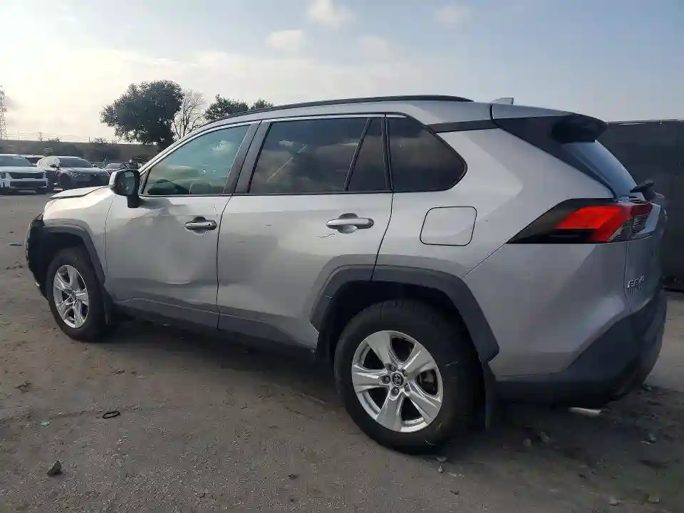 2T3P1RFV4MW148379 2021 TOYOTA RAV4-1
