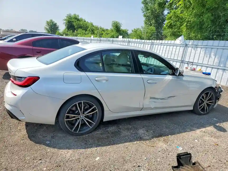 3MW5R7J00M8B49634 2021 BMW 3 SERIES-2