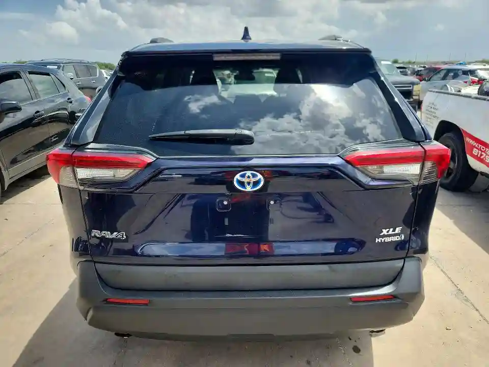 2T3RWRFVXLW047923 2020 TOYOTA RAV4-5