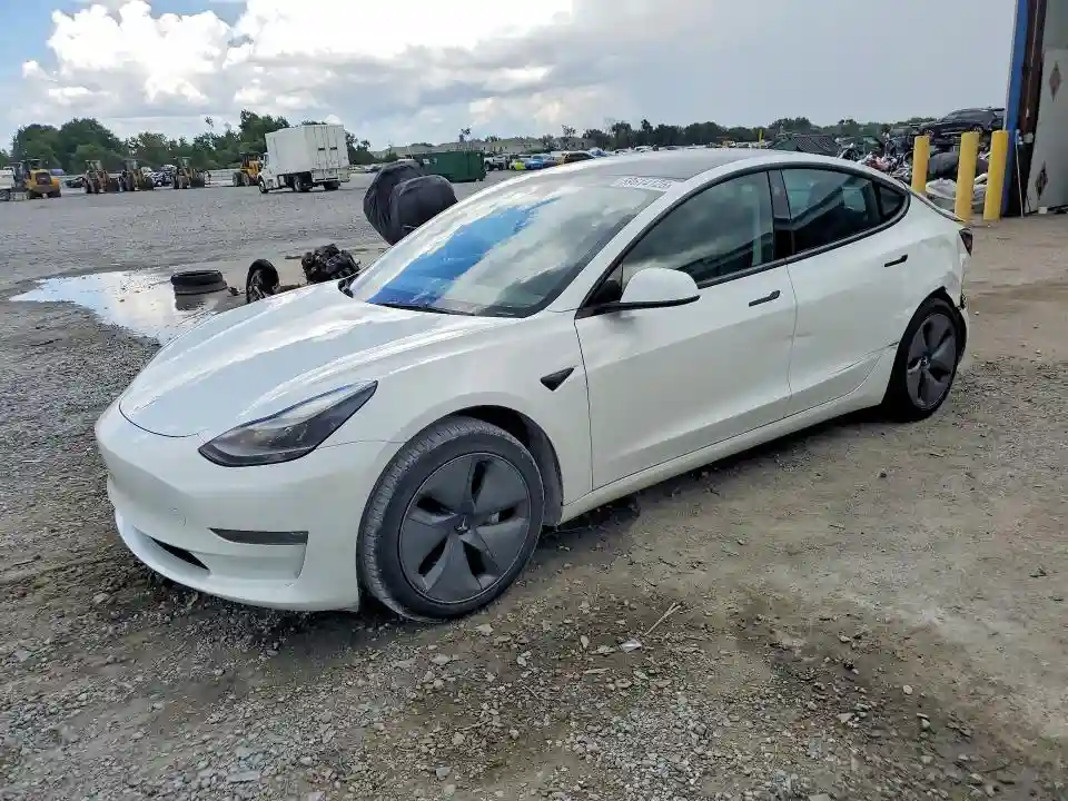 5YJ3E1EAXPF385844 2023 TESLA MODEL 3-0