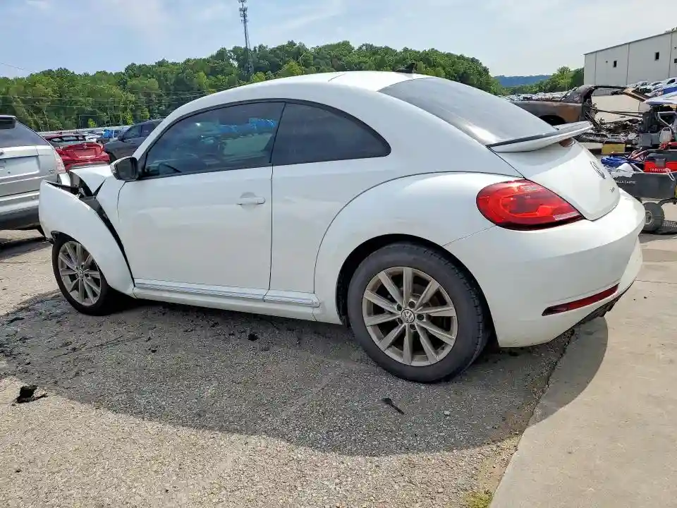 3VWFD7AT4JM714189 2018 VOLKSWAGEN BEETLE-1