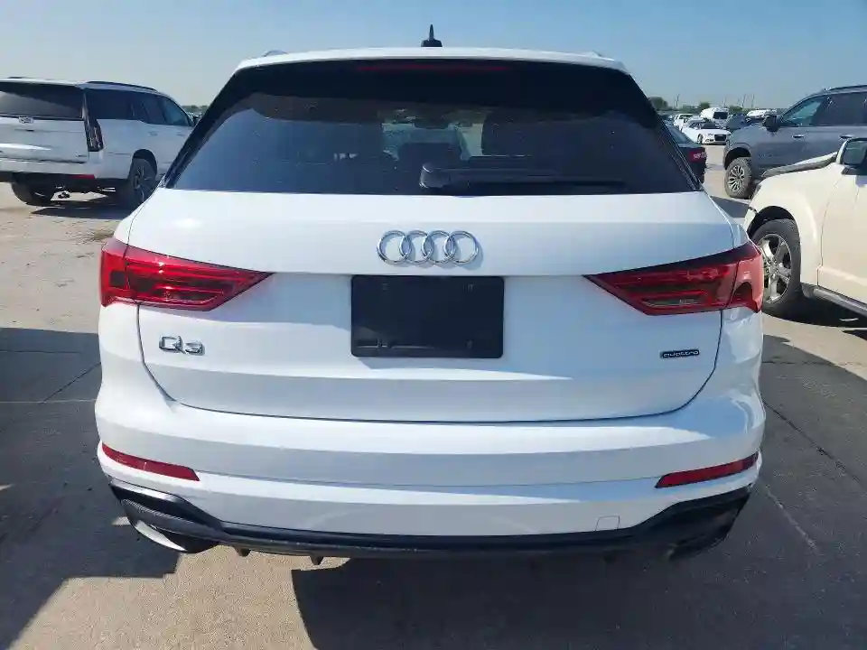 WA1DECF37M1045761 2021 AUDI Q3-5