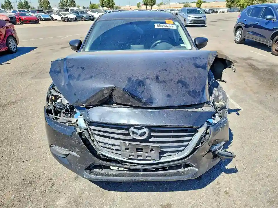 3MZBN1U74HM157351 2017 MAZDA 3-4