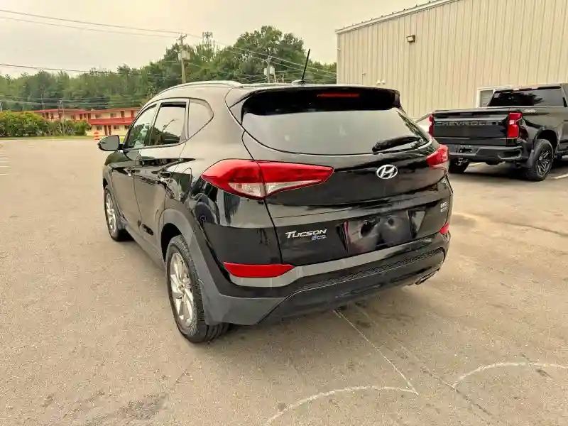 KM8J3CA29GU145985 2016 HYUNDAI TUCSON-1