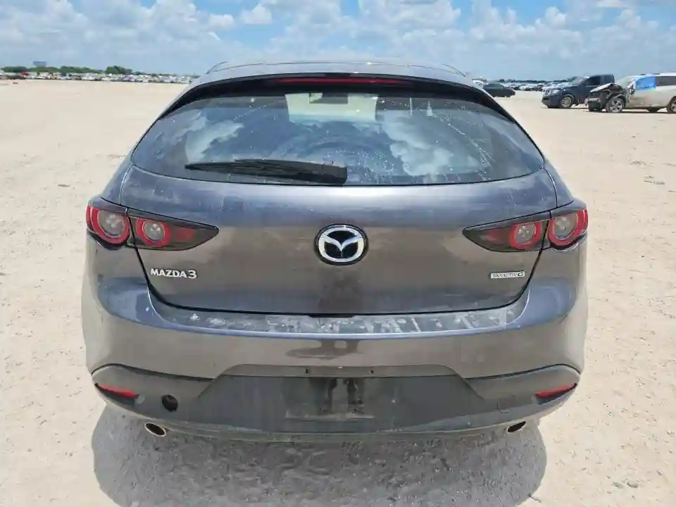 JM1BPAJM9K1138497 2019 MAZDA 3-5