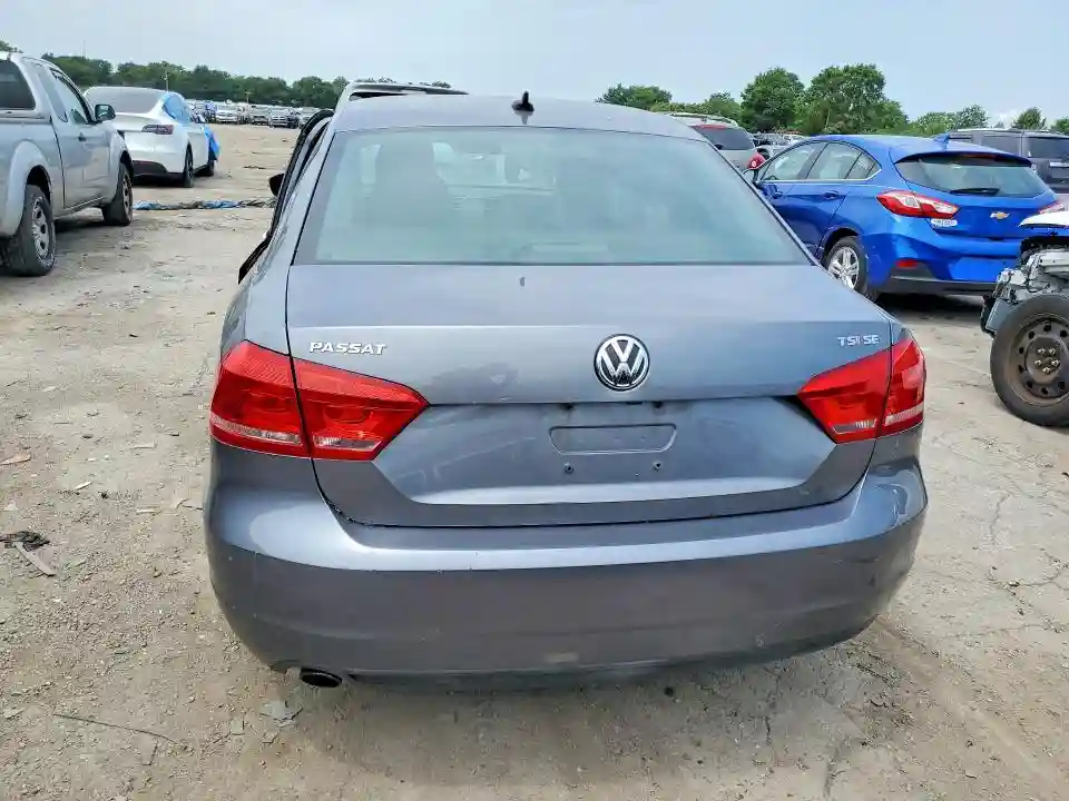 1VWBS7A30FC027921 2015 VOLKSWAGEN PASSAT-5