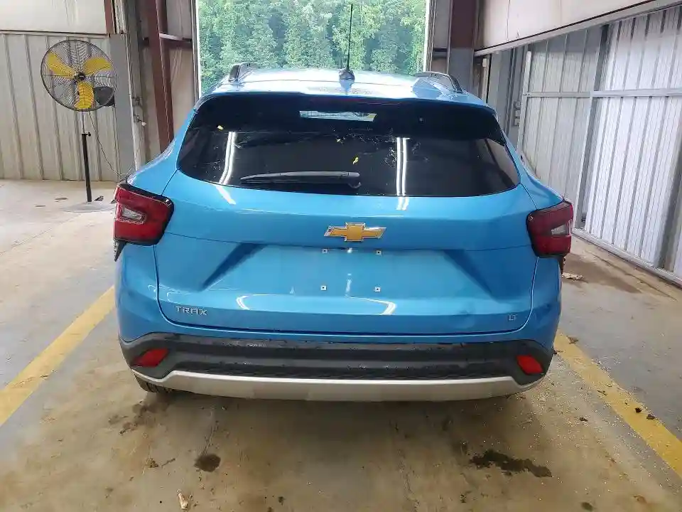 KL77LHEP2TC045497 2026 CHEVROLET TRAX-5