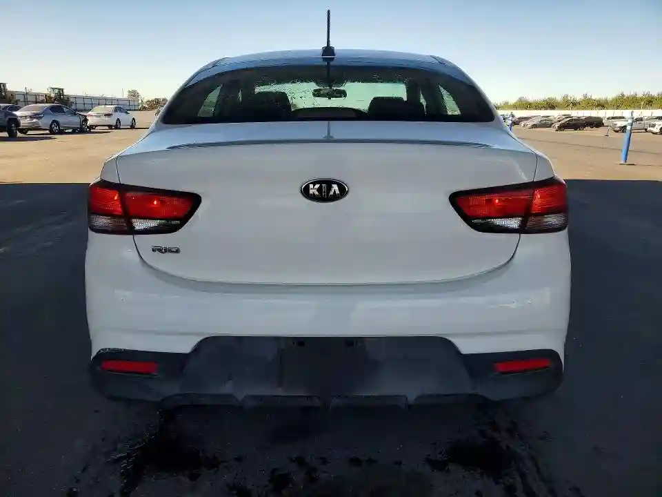3KPA24AB5JE048771 2018 KIA RIO-5