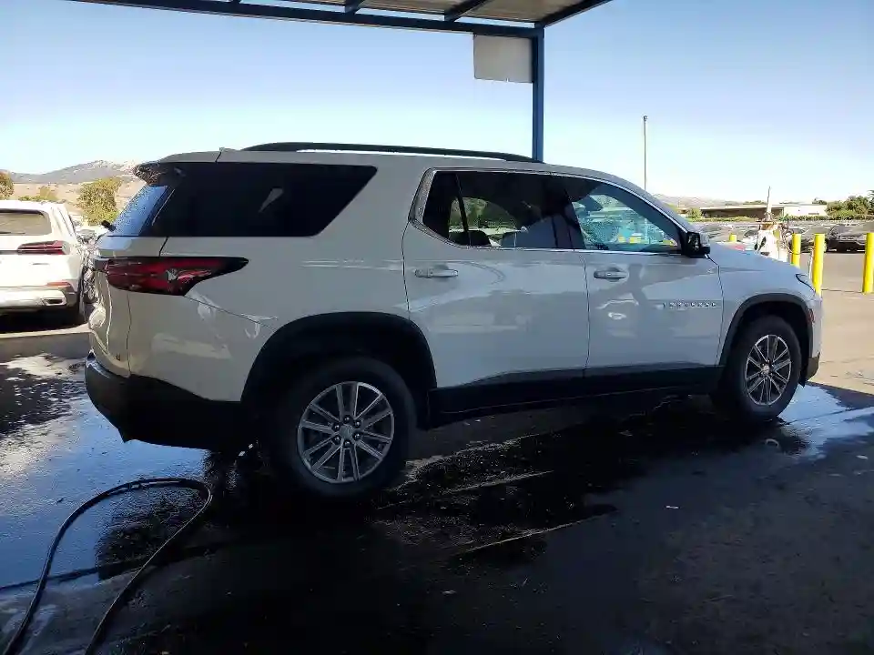 1GNEVGKW2PJ140368 2023 CHEVROLET TRAVERSE-2