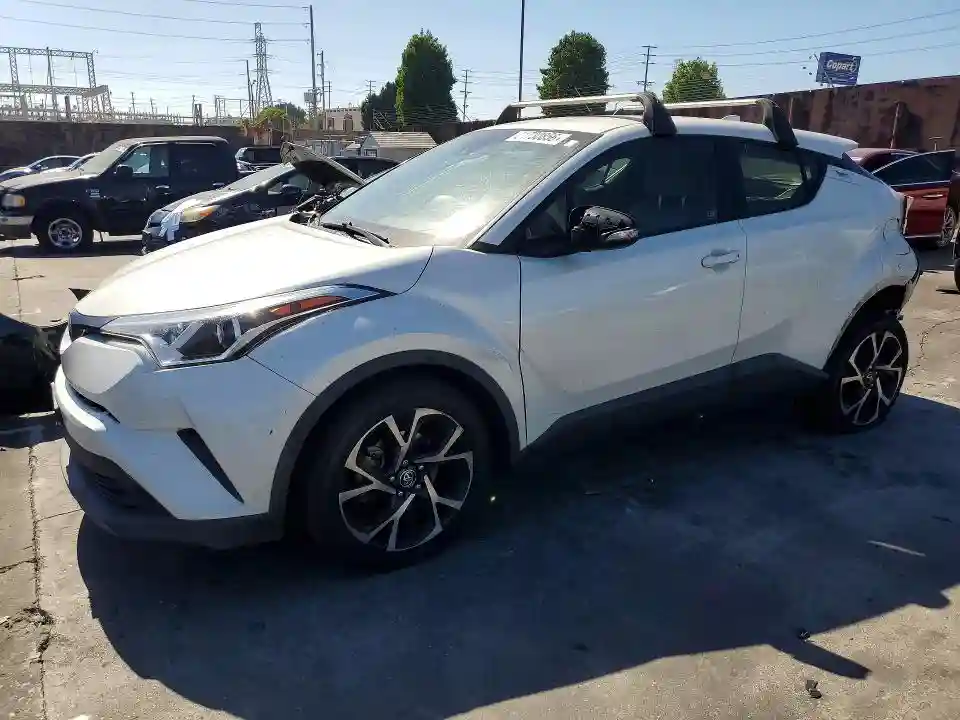 JTNKHMBX3K1012722 2019 TOYOTA C-HR-0