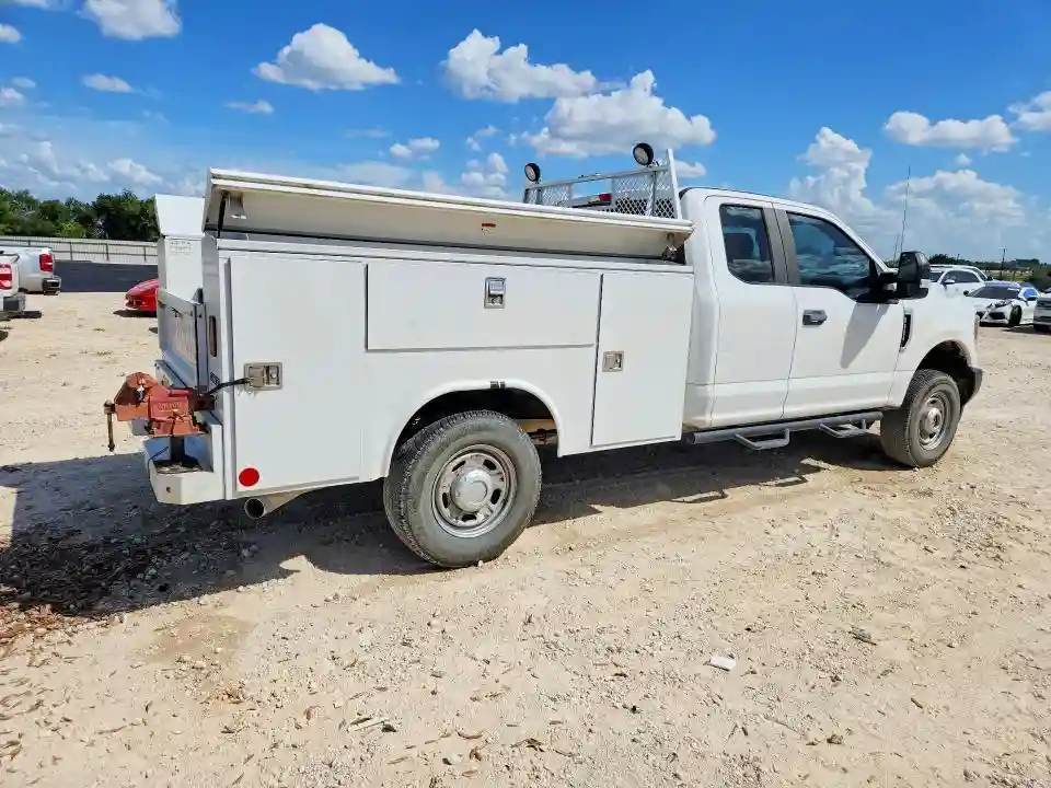 1FD7X2B67KEC83960 2019 FORD F250-2