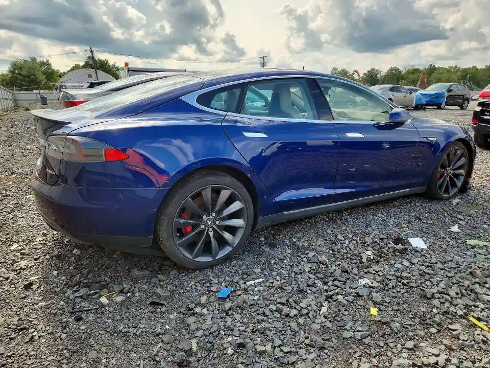5YJSA1E47FF114353 2015 TESLA MODEL S-2
