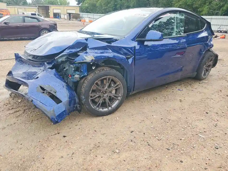 7SAYGDEE5RA317524 2024 TESLA MODEL Y-0